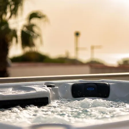 Casa vacanze Vista Mare House Jacuzzi Privata Riscaldata Santa Maria del Focallo